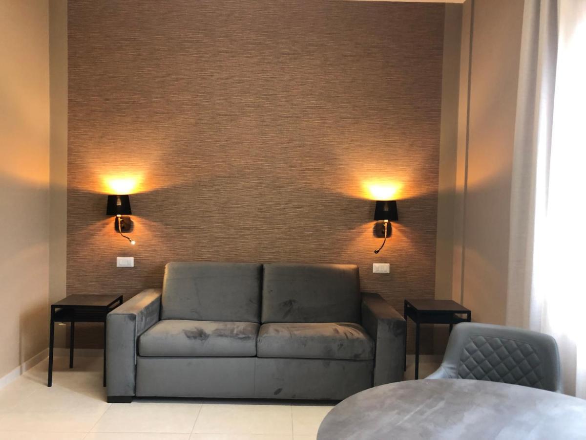 Dante 11 Guesthouse By Apulia Accommodation 바리 외부 사진