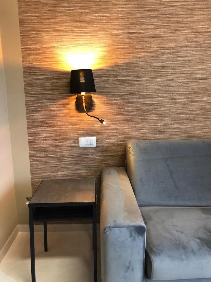 Dante 11 Guesthouse By Apulia Accommodation 바리 외부 사진