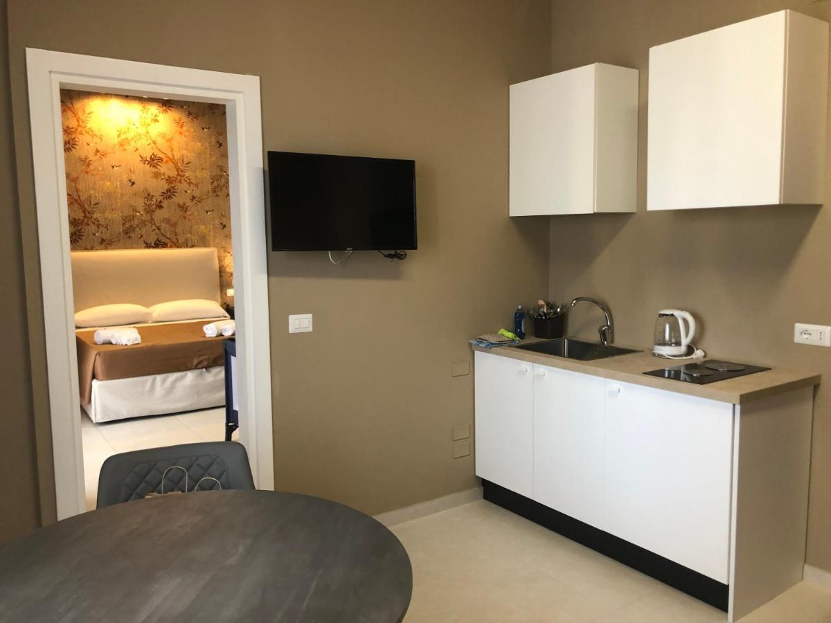 Dante 11 Guesthouse By Apulia Accommodation 바리 외부 사진