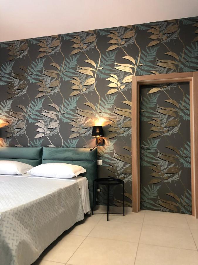 Dante 11 Guesthouse By Apulia Accommodation 바리 외부 사진