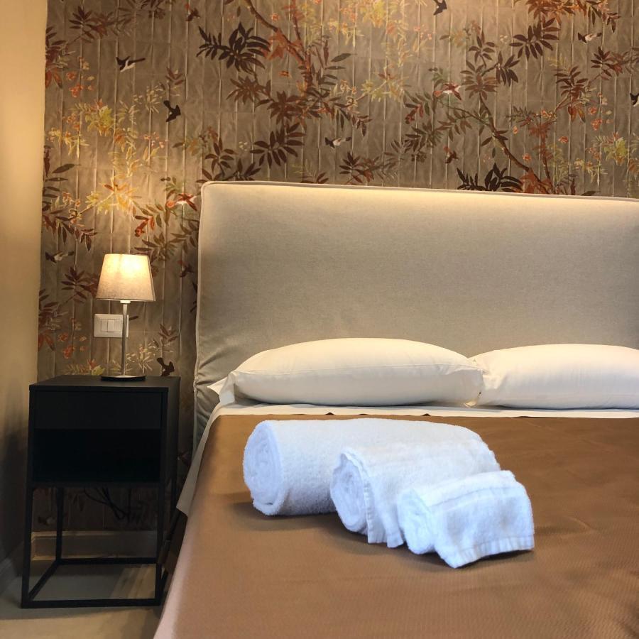 Dante 11 Guesthouse By Apulia Accommodation 바리 외부 사진