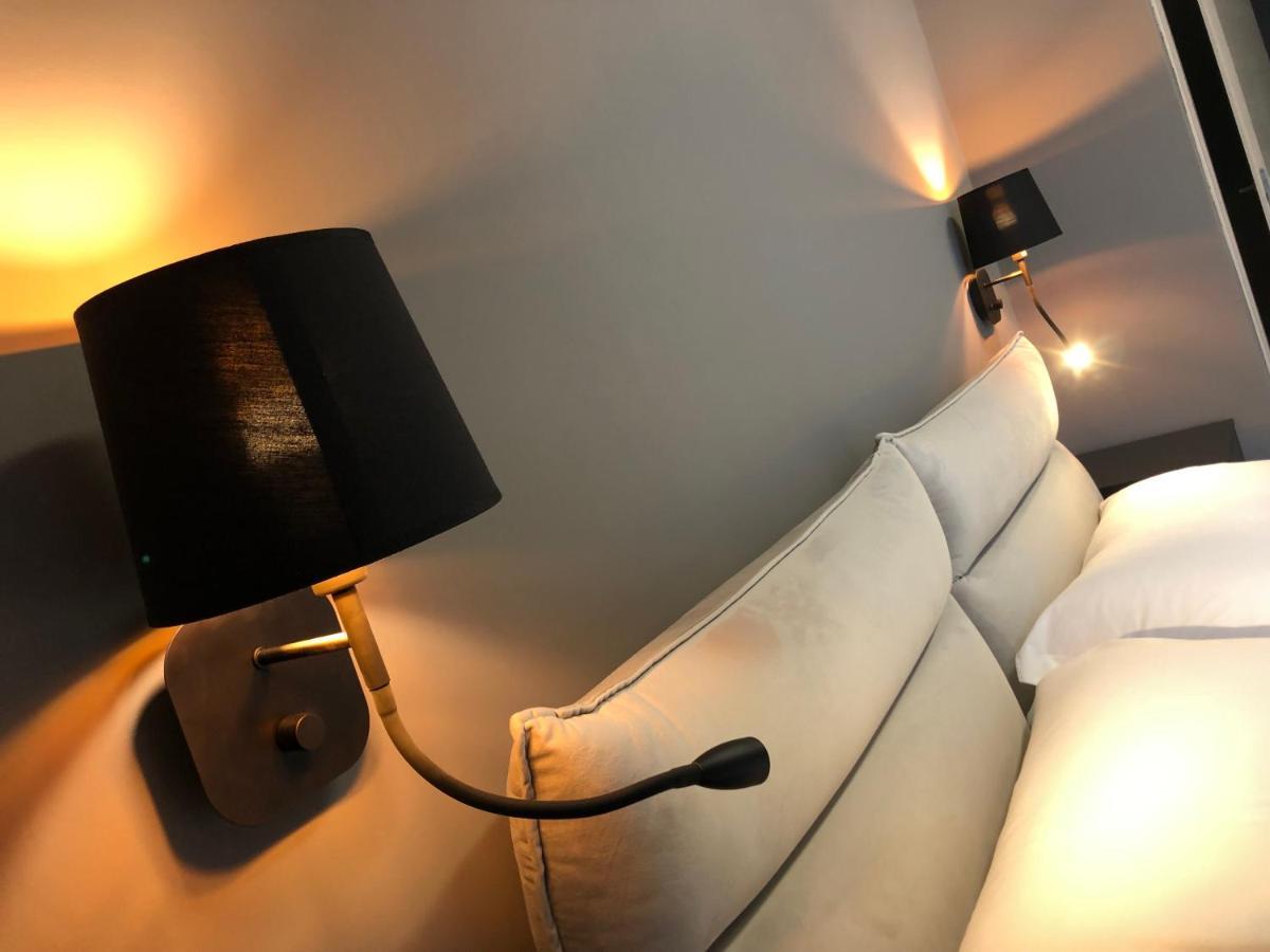 Dante 11 Guesthouse By Apulia Accommodation 바리 외부 사진