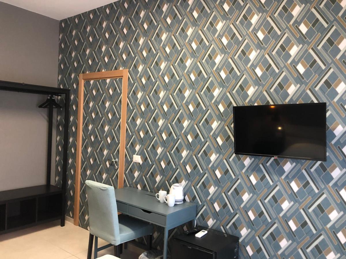 Dante 11 Guesthouse By Apulia Accommodation 바리 외부 사진