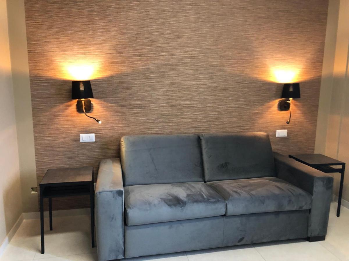 Dante 11 Guesthouse By Apulia Accommodation 바리 외부 사진